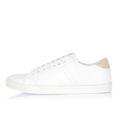 White lace-up trainers